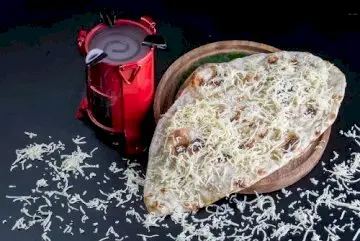 Cheese Naan