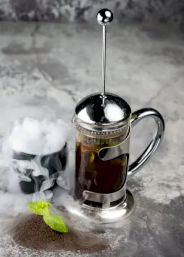 شاي أسود بالنعناع